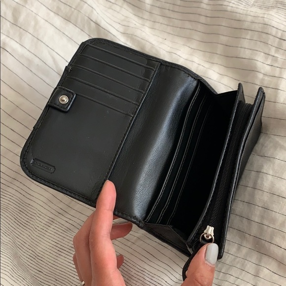 Coach wallet - Picture 2 of 5